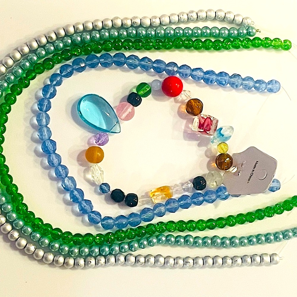 6 Different color Strands of Beads Elegant Green Beaded Necklace
